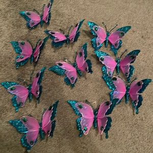 Set of 10 NWOT teal and purplish hot pink glittery butterfly clip-on ornaments